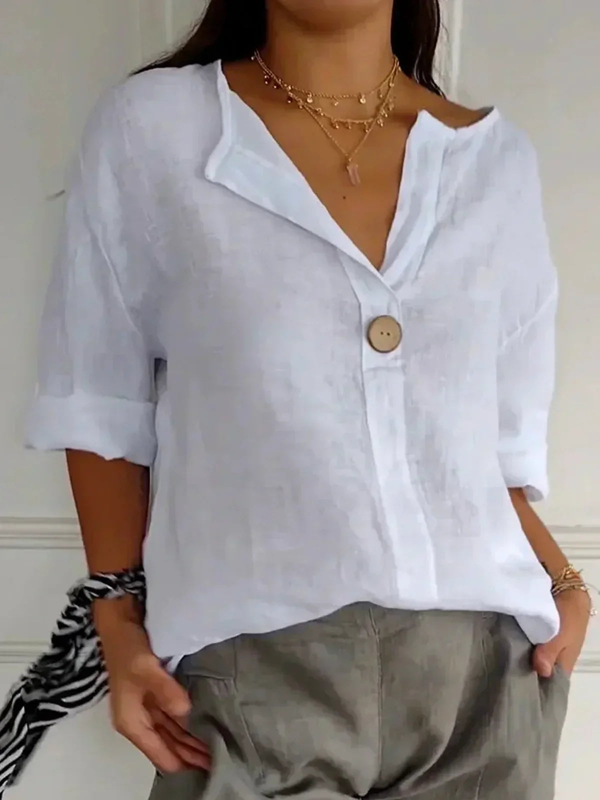 Isolde | Bluse med V-hals