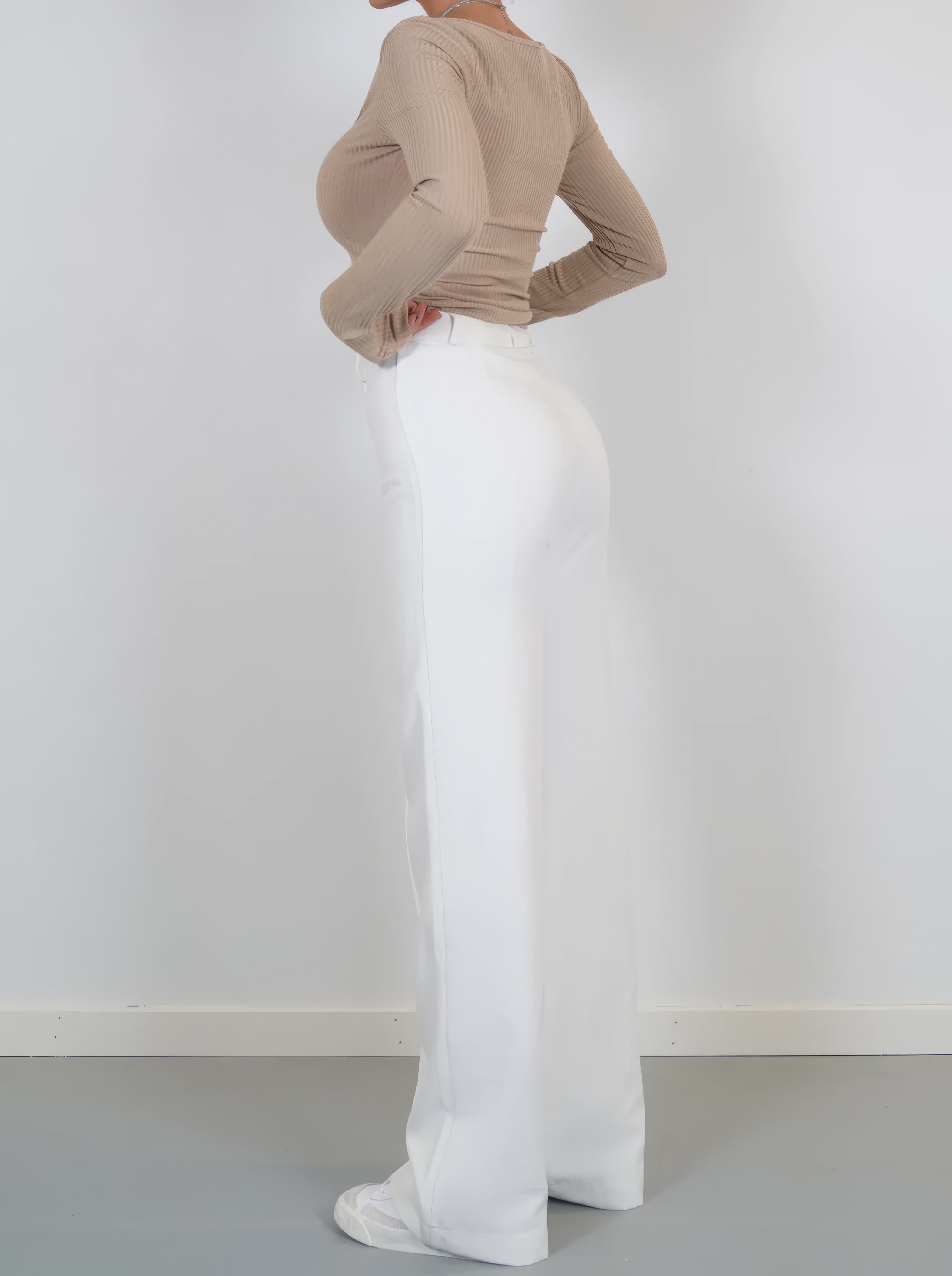 Miracle | Elegant flattering wide trousers