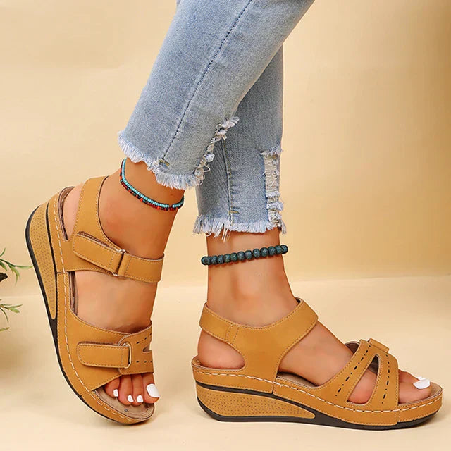 ELEVÉ | Orthopedic Sandals