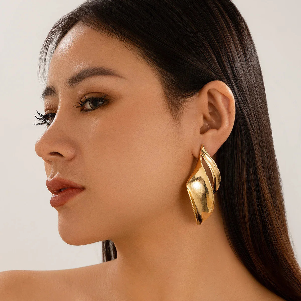 Venusia | Creative Irregular Smooth Metal Earrings