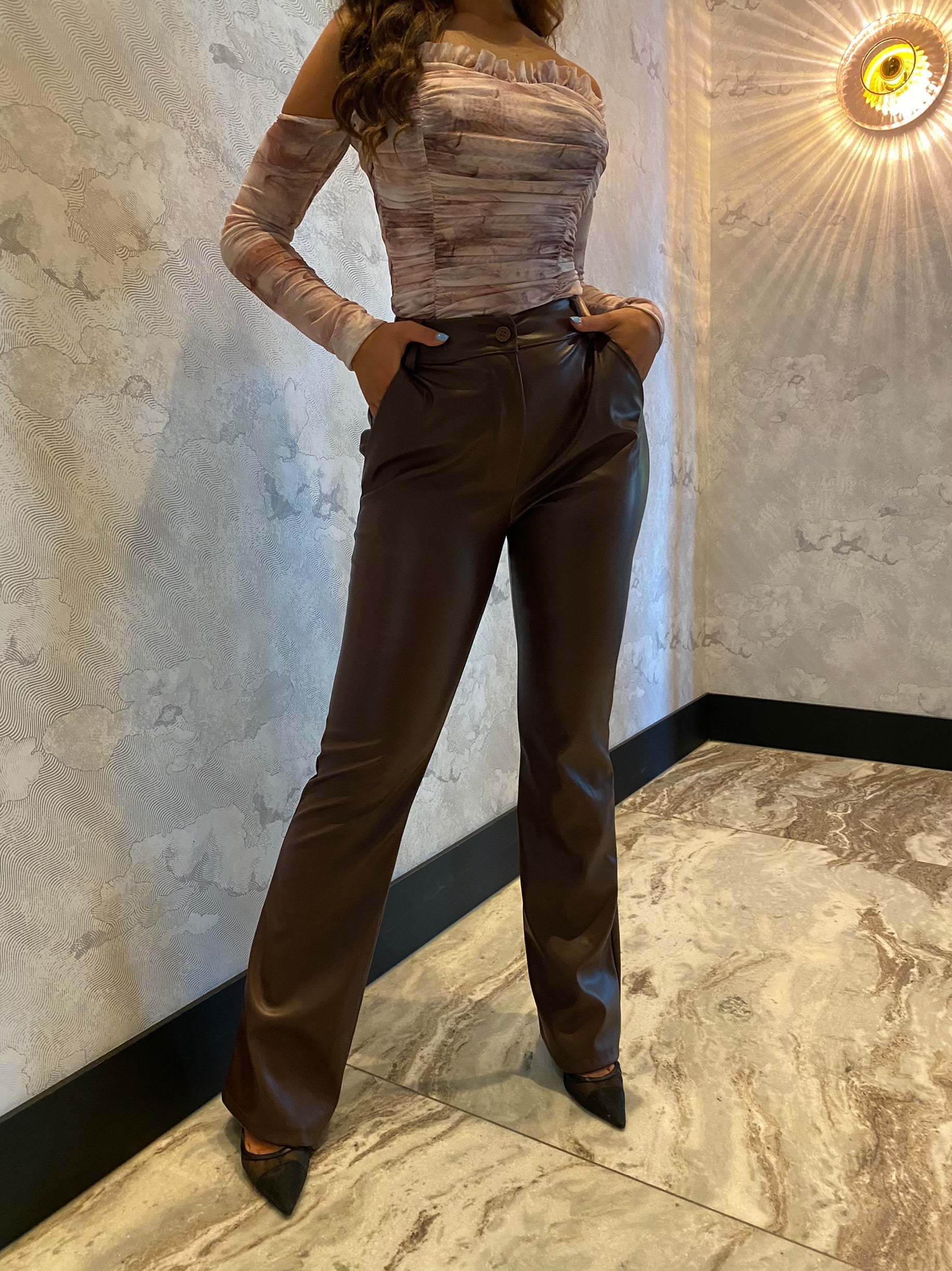 Lyra l Leather elegant trousers