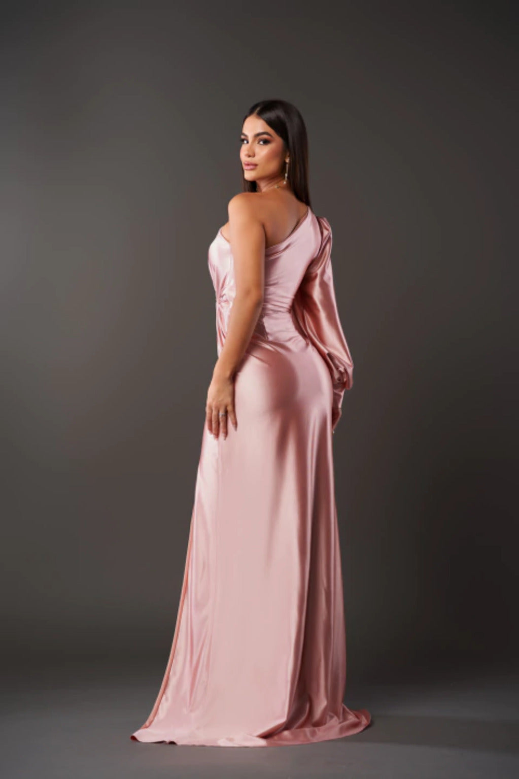 MARY | Elegant dress with finesse