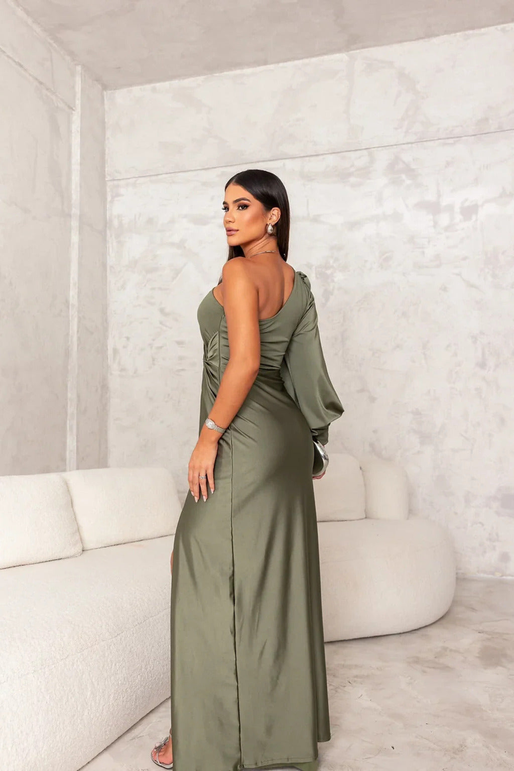 MARY | Elegant dress with finesse